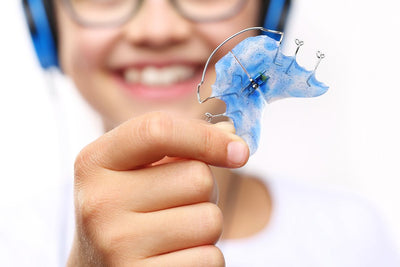 orthodontist retainer